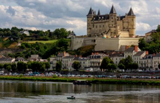 Bauernhof-zu-Tisch-Genialität: Entdeckung der saisonalen Erzeugnisse des Loire-Tals