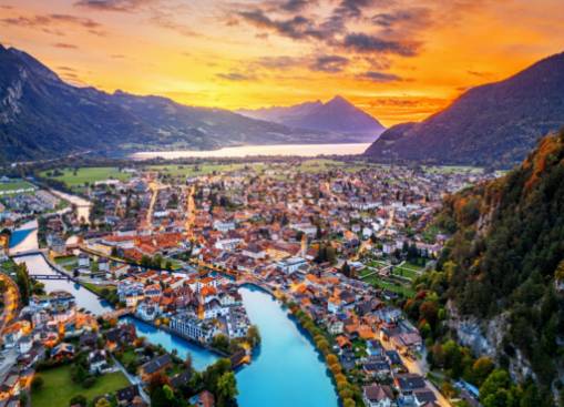 Entdecken Sie Interlaken: Das Tor zu den Schweizer Alpen.