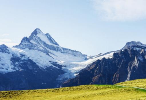 Der Zauber von Grindelwald: Tor zu alpinen Wundern.