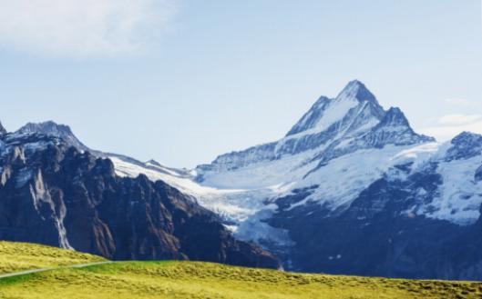 Saas-Fee: Die Perle der Alpen