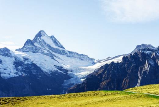 Entschlüsseln der Jahreszeiten: Wann Sie die Schweizer Alpen für Ihren Traumurlaub besuchen sollten