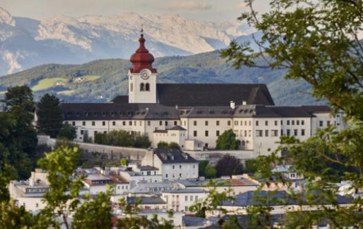 Die Pracht der Luxushotels in Salzburg erkunden.