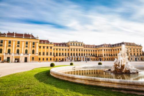 Der Charme des Grabens und des Kohlmarkts: Luxus-Shopping im Herzen von Wien.