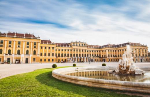 Einkaufen in den Bezirken von Wien: Versteckte Schätze jenseits des Stadtzentrums.