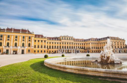 Erkunden der majestätischen Schönbrunn Palace Gärten: Ein königlicher Rückzugsort